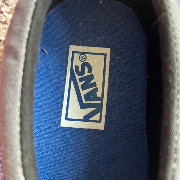 NEW men’s Vans sz 11 gray charcoal black check checkered slip ons - Picture 3 of 4